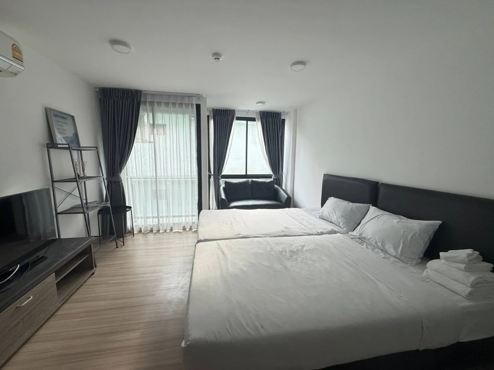 ให้เช่า Chateau In Town Pinklao ห้องชั้น 4 เฟอร์นิเจอร์ครบครัน มัวแต่มองไม่จองไหวหรอ