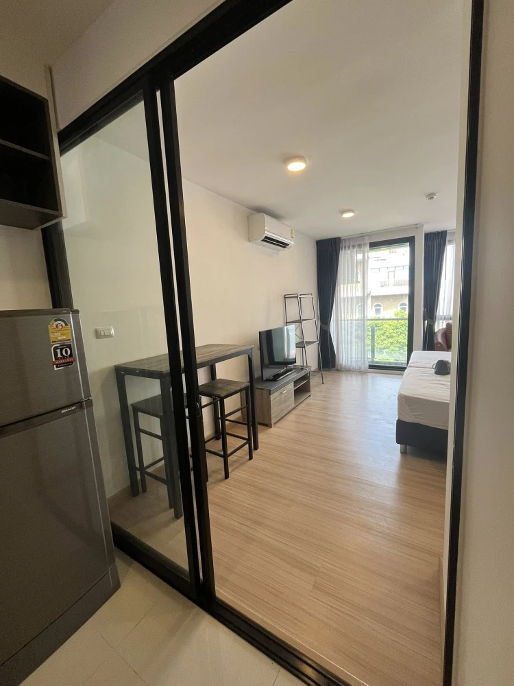 ให้เช่า Chateau In Town Pinklao ห้องพร้อมเฟอร์ ราคาดีหายาก รีบจองเลย