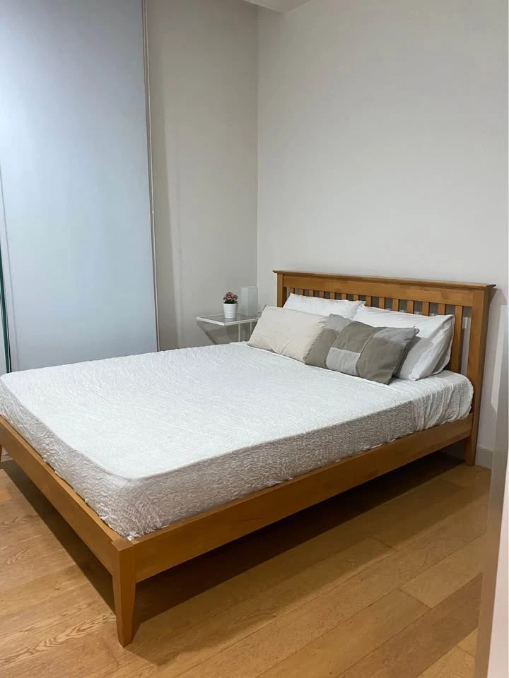 ให้เช่า Chatrium Riverside ห้องใหญ่มาก พื้นที่กว้างขวางสุดๆ อยู่ชั้นสูงรับลมดีเวอร์ ต้องจอง