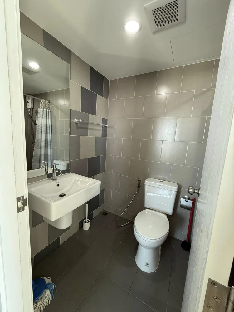 ให้เช่า Chewathai Phetkasem 27 ห้องพร้อมอยู่ เฟอร์รพ้อม + เครื่องใช้ไฟฟ้าครบ จองเลย