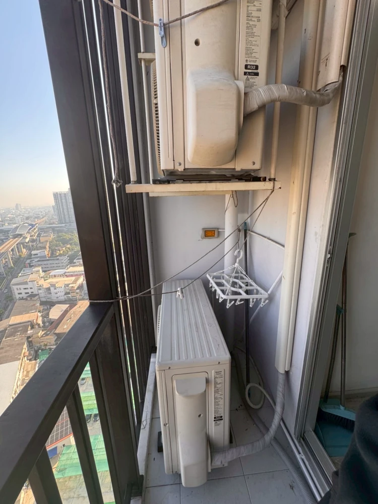 ให้เช่า Chewathai Phetkasem 27 ห้องพร้อมเฟอร์ ชั้นสูง กว้างขวางอยู่สบาย จองเลย