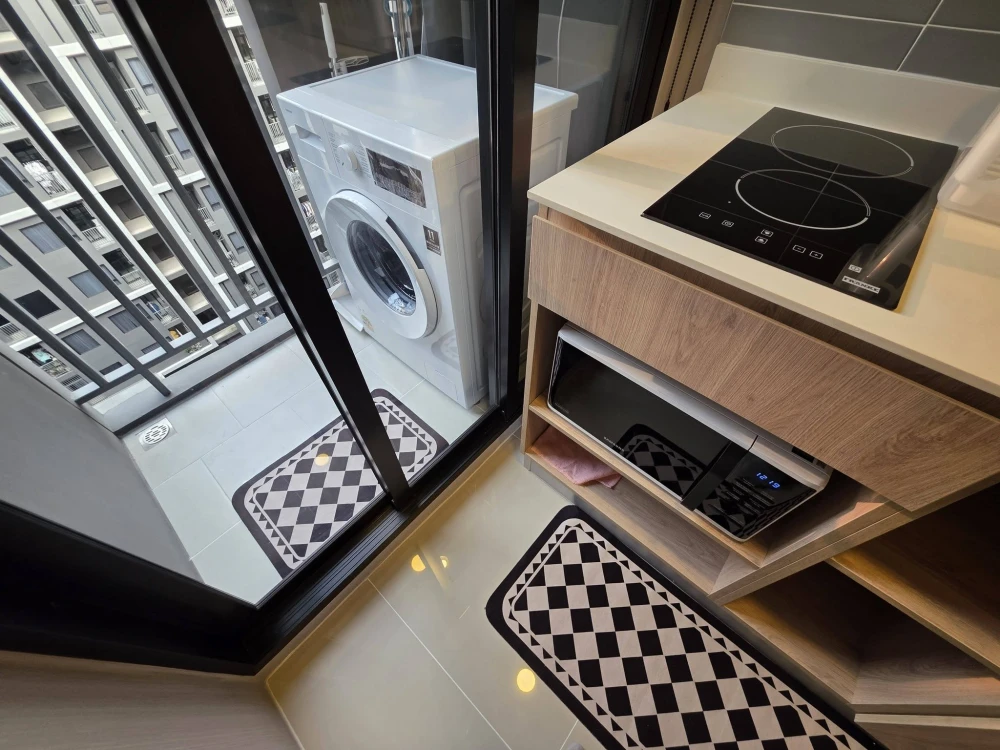 ให้เช่า Chewathai Pinklao ชั้น 10 ห้องสวย ตกแต่งพร้อมอยู่ จองเลย ห้ามพลาด