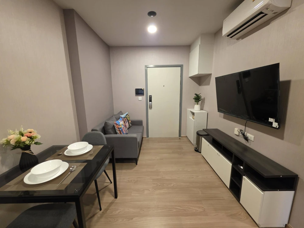 ให้เช่า Chewathai Pinklao ชั้น 10 ห้องสวย ตกแต่งพร้อมอยู่ จองเลย ห้ามพลาด