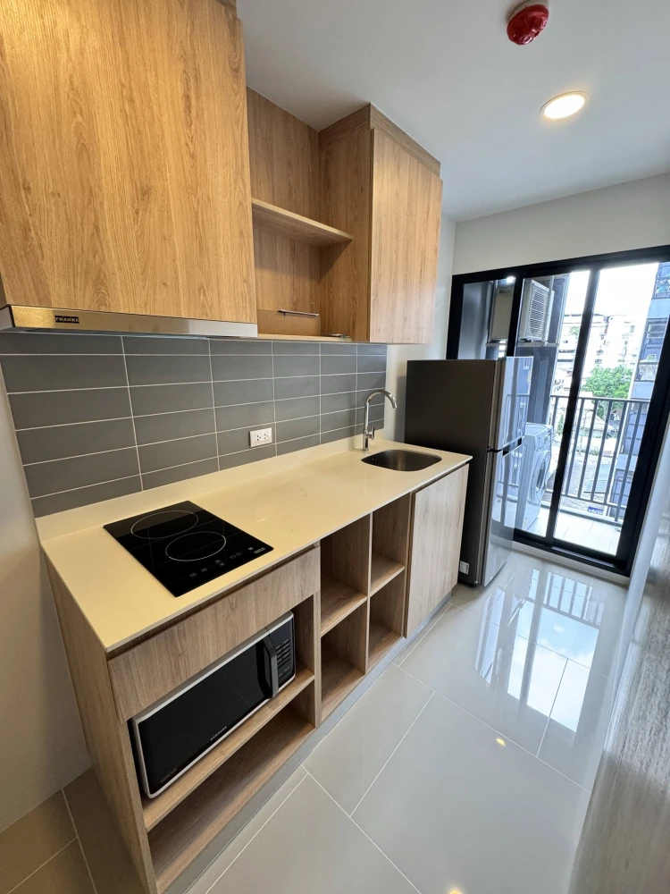 ให้เช่า Chewathai Pinklao ชั้น 6 ห้องน่าอยู่ แต่งครบ สนใจจองเลย ด่วนๆ