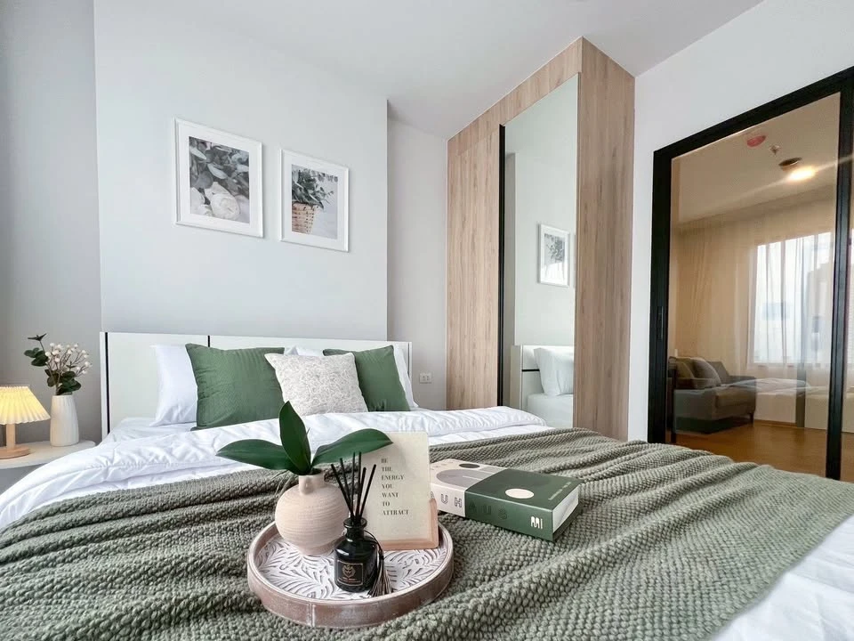 ให้เช่า Chewathai Pinklao 1 ห้องนอน 1 ห้องน้ำ ตกแต่งคุมโทน มาพร้อมเฟอร์ครบครัน จองด่วน