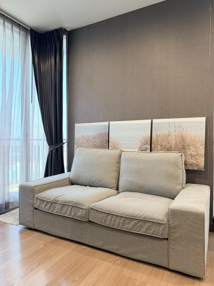 ให้เช่า Chewathai Ramkhamhaeng ห้องกว้างพื้นที่ใช้สอยเยอะ เฟอร์นิเจอร์ครบครัน หิ้วกระเป๋าเข้าอยู่ได้เลยจ้า