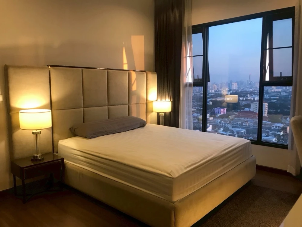 ให้เช่า Chewathai Residence Bang Pho ห้องมุม วิวโล่ง วิวเจ้าพระยา โค้งน้ำสวย แต่งครบ จองเลย