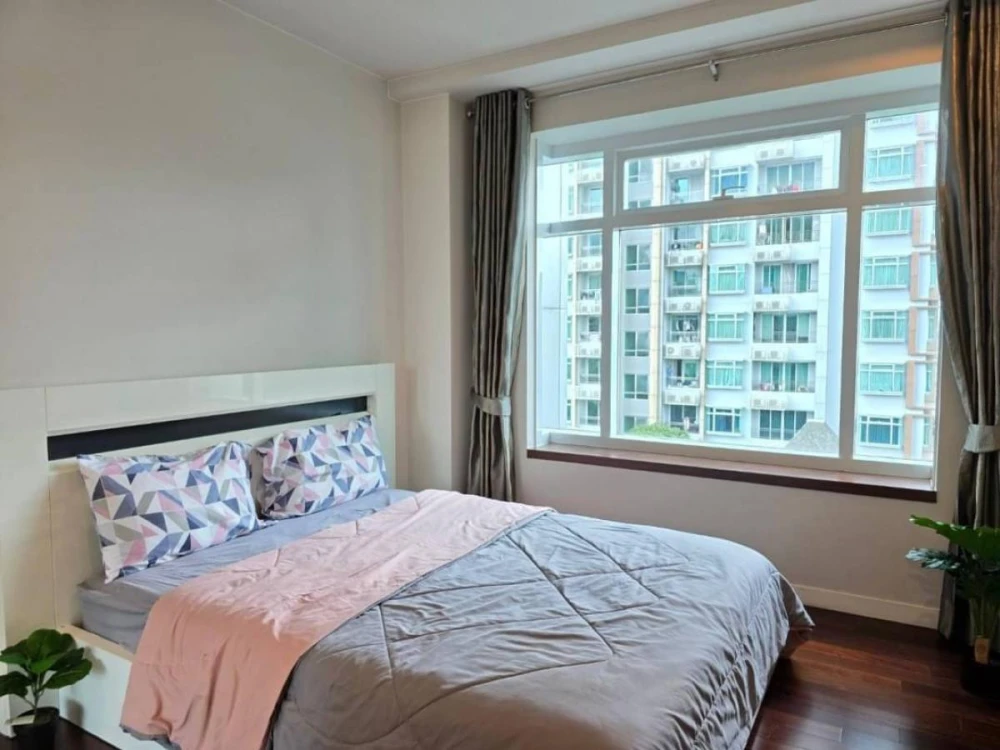 ให้เช่า Circle Condominium ชั้น 12 วิวสระ แต่งครบ พร้อมเข้าอยู่ สนใจจองเลย