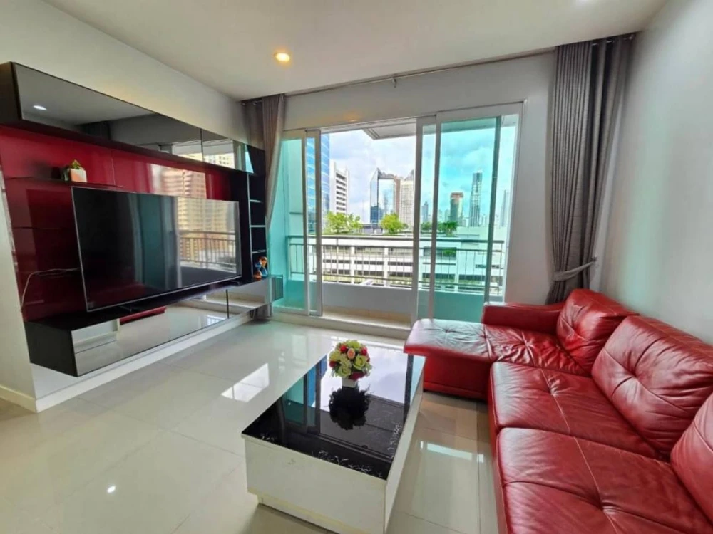 ให้เช่า Circle Condominium ชั้น 12 วิวสระ แต่งครบ พร้อมเข้าอยู่ สนใจจองเลย