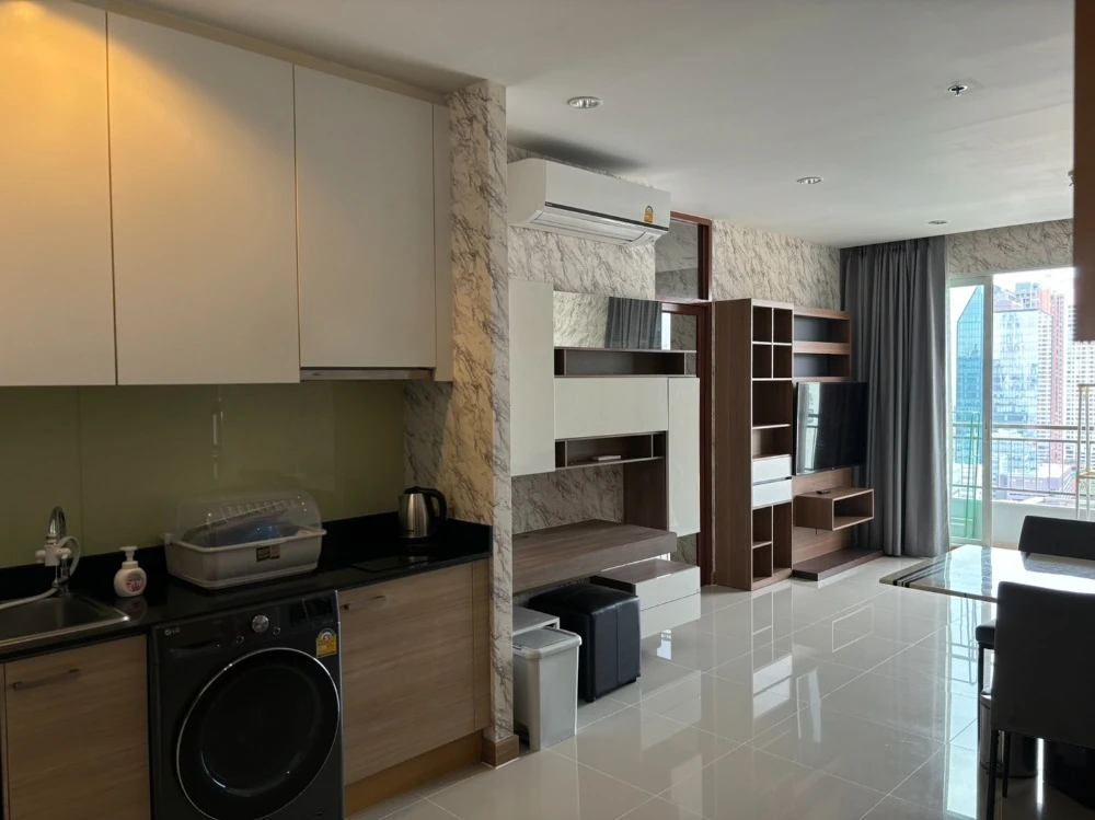 ให้เช่า Circle Condominium ห้องกว้างพื้นที่ใช้สอยเยอะ ทำเลดี มองเห็นวิวเมืองสวยจจากชั้นสูง รีบจองเลยตอนนี้