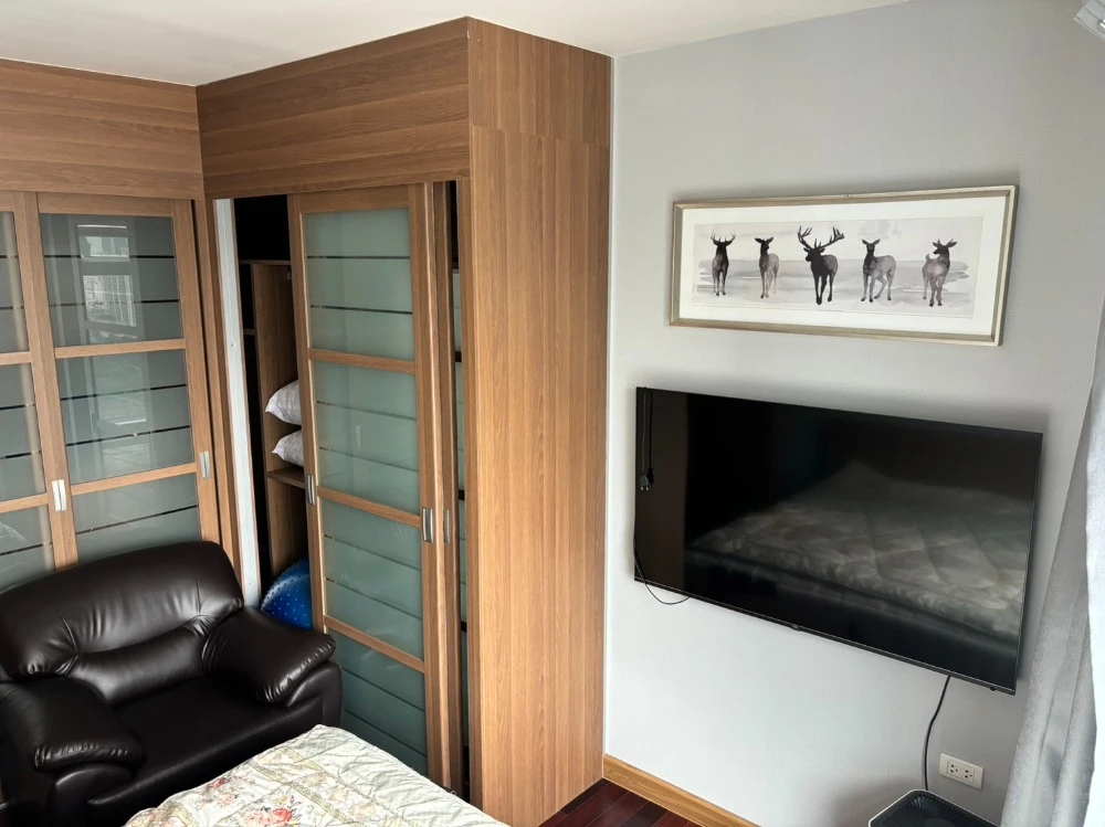 ให้เช่า Circle Condominium ห้องกว้างพื้นที่ใช้สอยเยอะ ทำเลดี มองเห็นวิวเมืองสวยจจากชั้นสูง รีบจองเลยตอนนี้