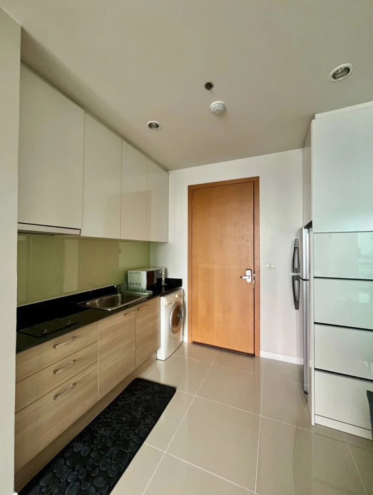 ให้เช่า Circle Condominium ห้องอยู่ชั้นสูงมากๆ วิวโล่ง เพดานสูง เฟอร์นิเจอร์ครบ ไม่จองคือพลาดมาก