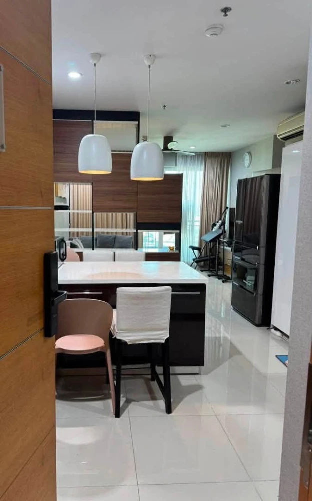 ให้เช่า Circle Condominium 2 ห้องนอน พื้นที่ใช้สอยเยอะ มาพร้อมสิ่งอำนวยความสะดวกครบครัน จองด่วน
