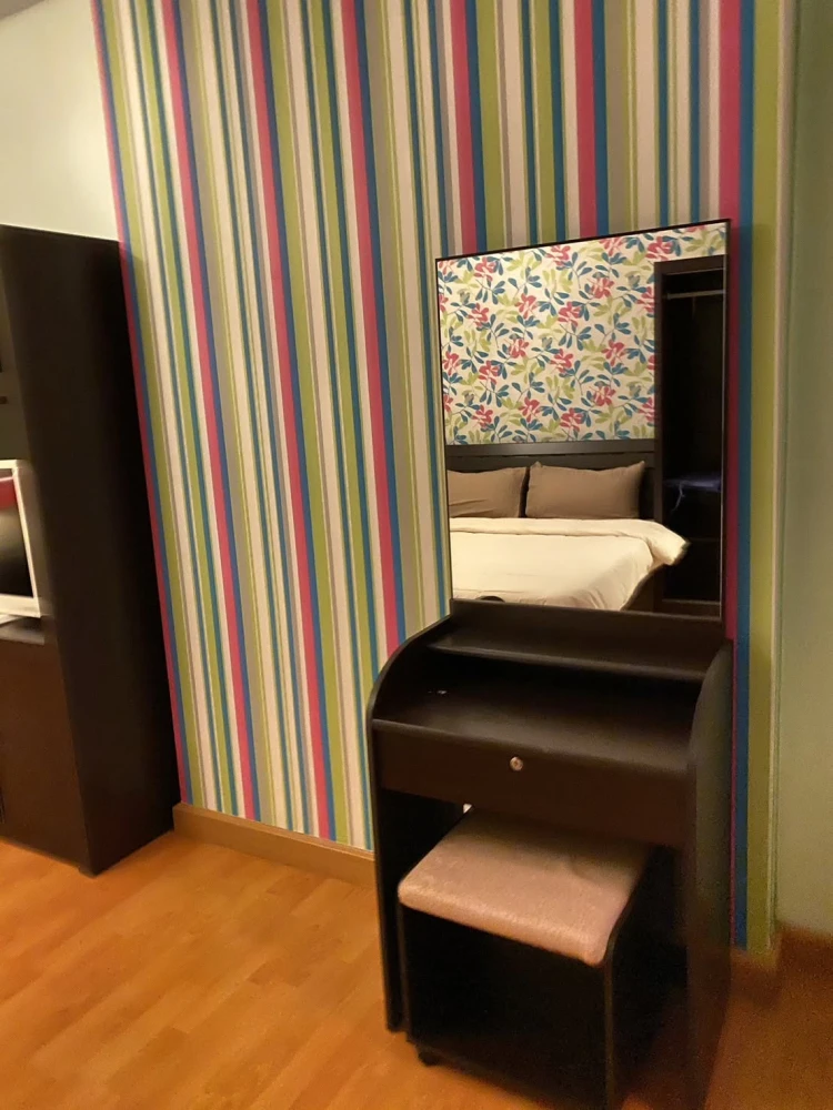 ให้เช่า City Home Sukhumvit 101 ห้องแต่งสวย ชั้น 4 ติดวอลเปเปอร์อย่างดี เฟอร์ครบ ห้ามพลาด