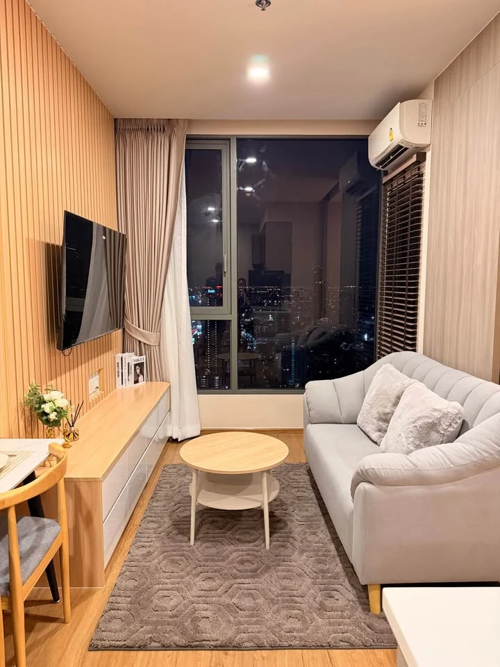 ให้เช่า Cloud Thonglor-Petchaburi ห้องแต่งสวยสไตล์มินิมอล เฟอร์นิเจอร์ครบครัน จองเลย