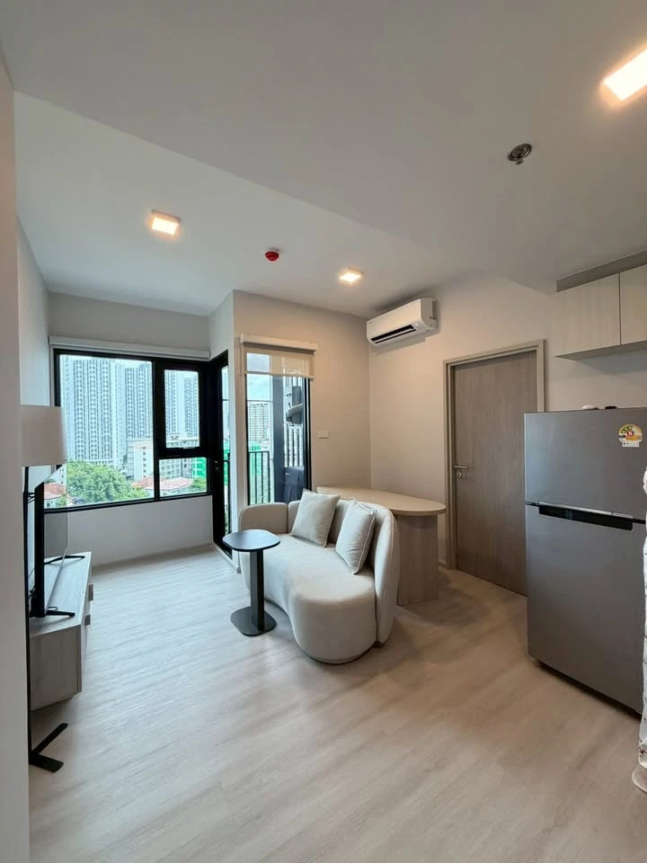 ให้เช่า COBE Ratchada Rama 9 1 ห้องนอน เฟอร์นิเจอร์บิวท์อินอย่างดี สิ่งอำนวยความสะดวกครบครัน จองเลย