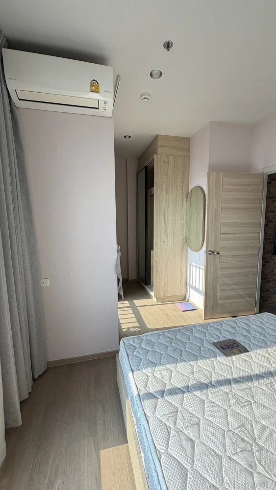 ให้เช่า COMMON TU ห้องพร้อมอยู่ ติดวอลเปเปอร์อย่างดี ราคาอย่างโดน คุณต้องไม่ควรพลาดเด็ดขาด