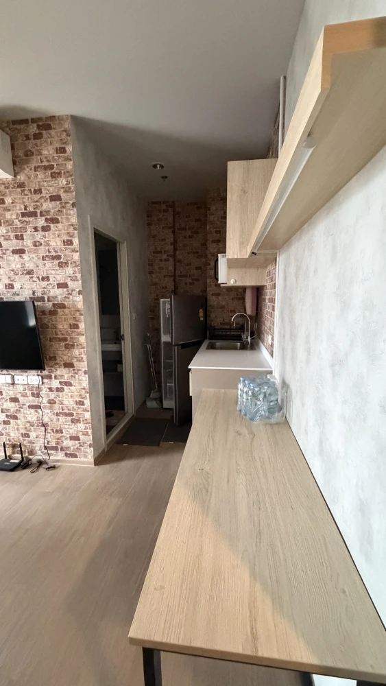 ให้เช่า COMMON TU ห้องพร้อมอยู่ ติดวอลเปเปอร์อย่างดี ราคาอย่างโดน คุณต้องไม่ควรพลาดเด็ดขาด