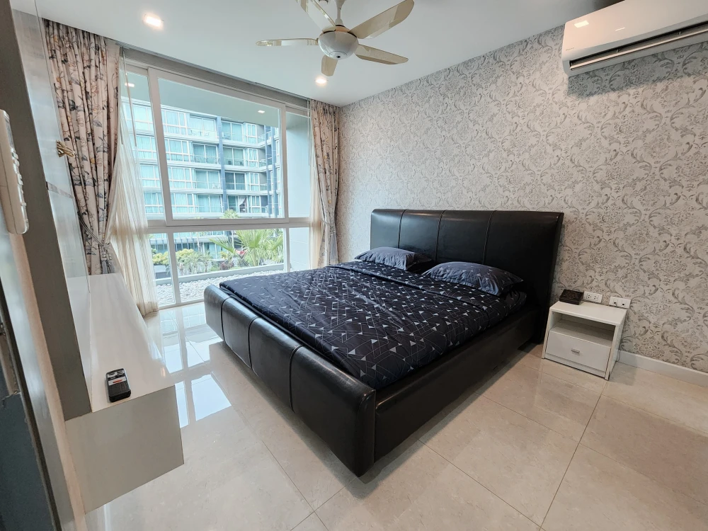 ให้เช่า Condo Apus ห้องกว้างพื้นที่ใช้สอยเยอะ ติดวอลเปเปอร์ลายสวย ทำเลดี ดีแบบนี้ห้ามพลาด