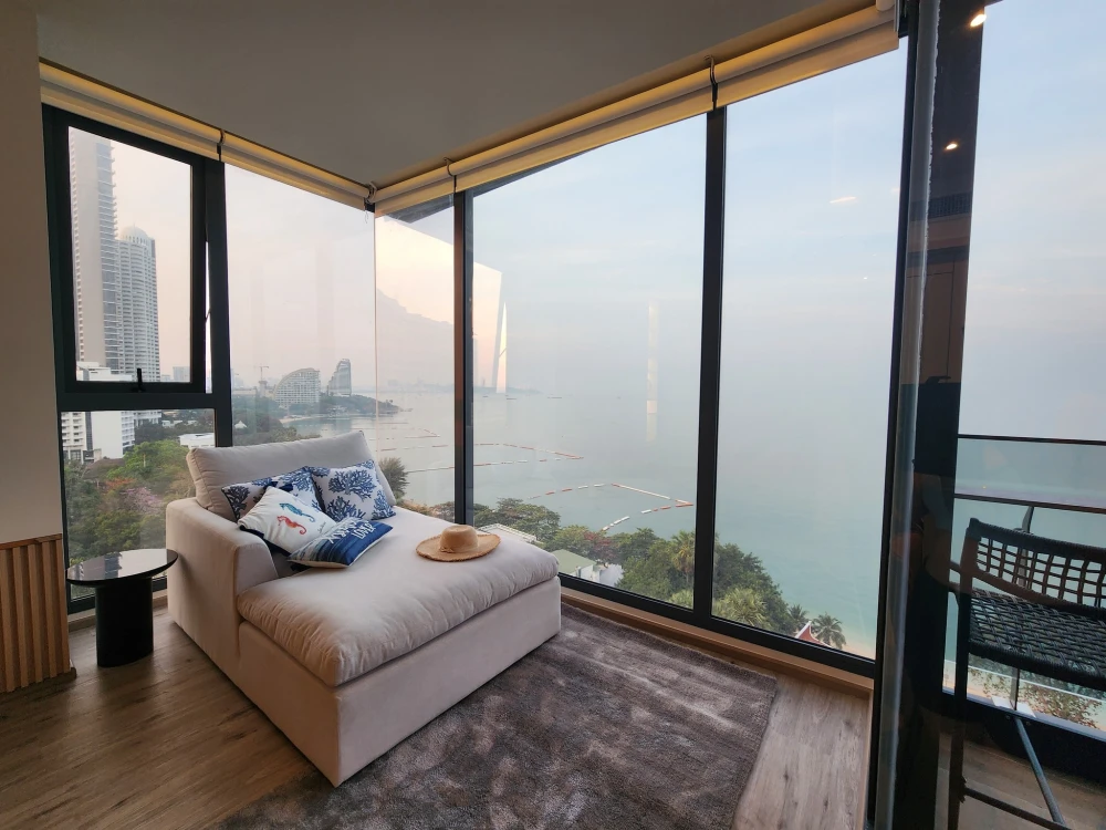 ให้เช่า Condo AROM WONGAMAT ห้องน่าอยู่ วิวทะเล รีบจองเลย อย่าพลาด