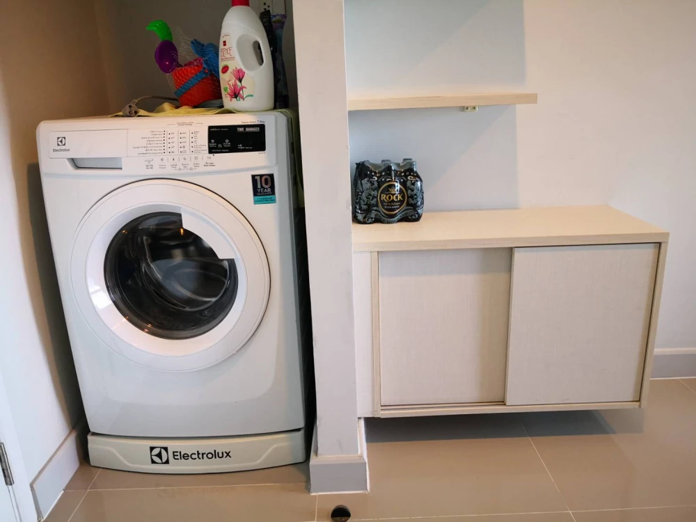 ให้เช่า Condo Centric Sea 1 ห้องนอน 1 ห้องน้ำ มาพร้อมเฟอร์ครบครัน มองเห็นวิวทะเลดี ดีแบบนี้ห้ามพลาด