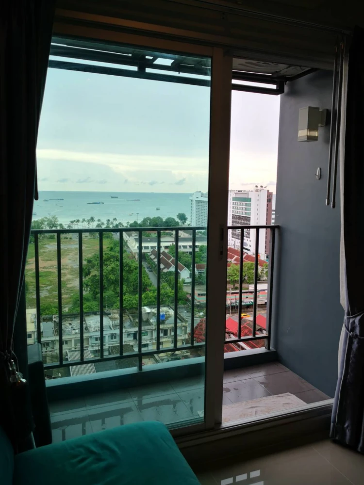 ให้เช่า Condo Centric Sea 1 ห้องนอน 1 ห้องน้ำ มาพร้อมเฟอร์ครบครัน มองเห็นวิวทะเลดี ดีแบบนี้ห้ามพลาด