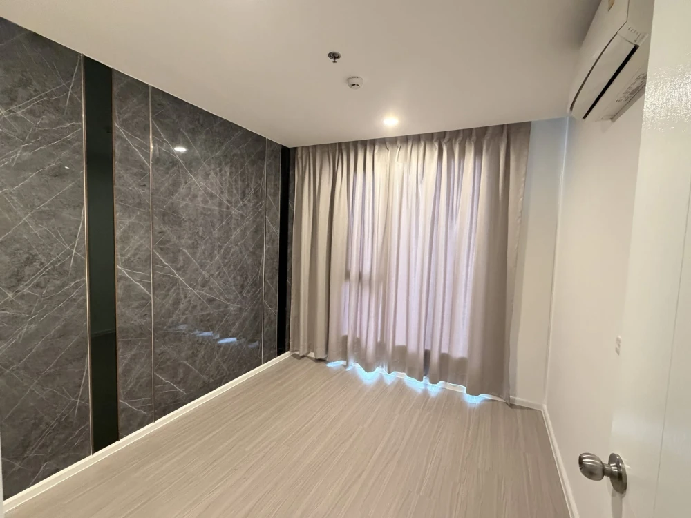 ให้เช่า Condo DENIM Jatujak ห้องกว้างขวาง มาพร้อมพื้นที่ใช้สอย เฟอร์ เครื่องใช้ไฟฟ้าครบ ลากกระเป๋าเข้าอยู่ได้เลย