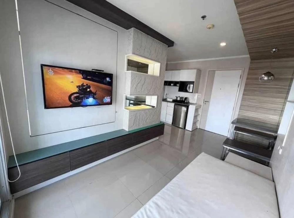 ให้เช่า Condo Lumpini Parkbeach Jomtien  ห้องพร้อมอยู่ เฟอร์พร้อม วิวทะเล ดีแบบนี้พลาดแล้วจะเสียใจ++