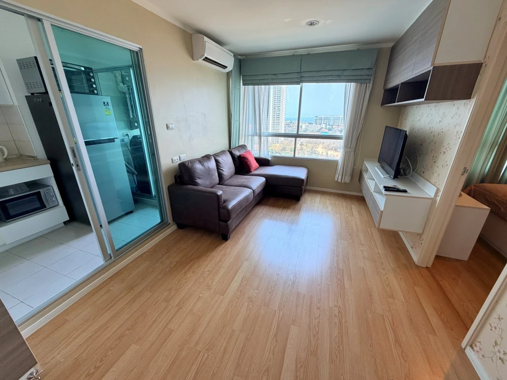 ให้เช่า Condo Lumpini Ville Naklua - Wongamat ห้องพร้อมอยู่ เฟอร์พร้อม ห้องกว้างขวาง จองเลย