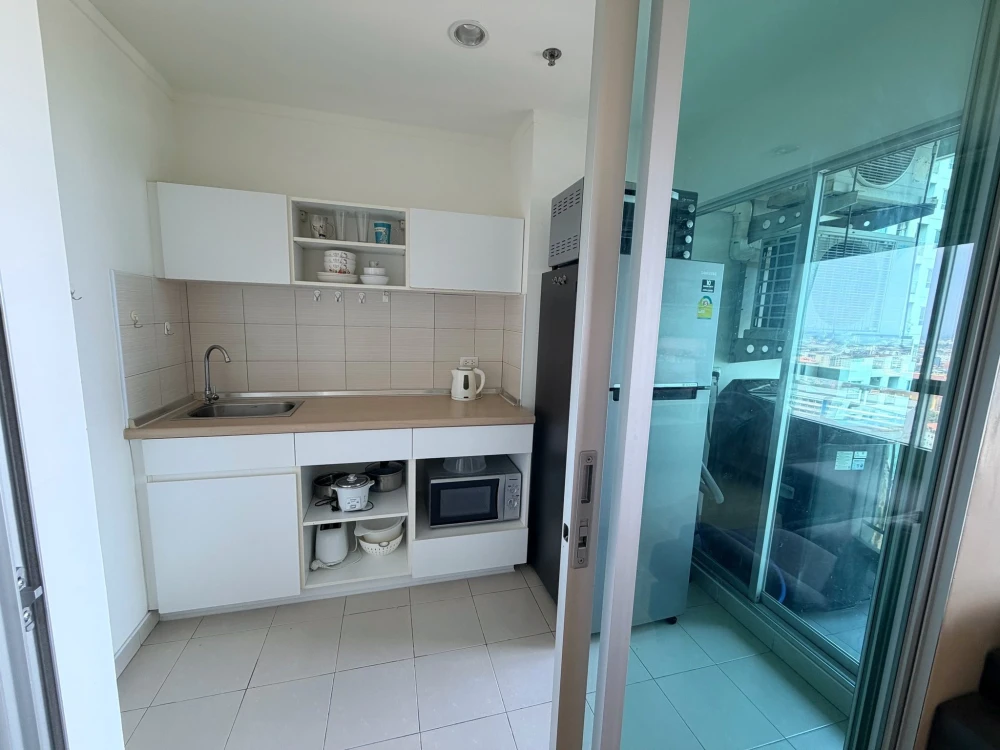 ให้เช่า Condo Lumpini Ville Naklua - Wongamat ห้องพร้อมอยู่ เฟอร์พร้อม ห้องกว้างขวาง จองเลย