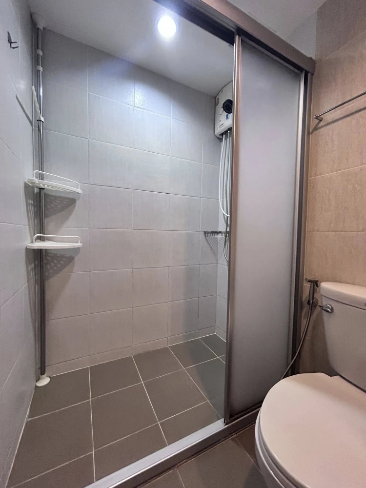 ให้เช่า Condo Lumpini Ville Naklua - Wongamat ห้องพร้อมอยู่ เฟอร์พร้อม ห้องกว้างอยู่สบายจองเลย