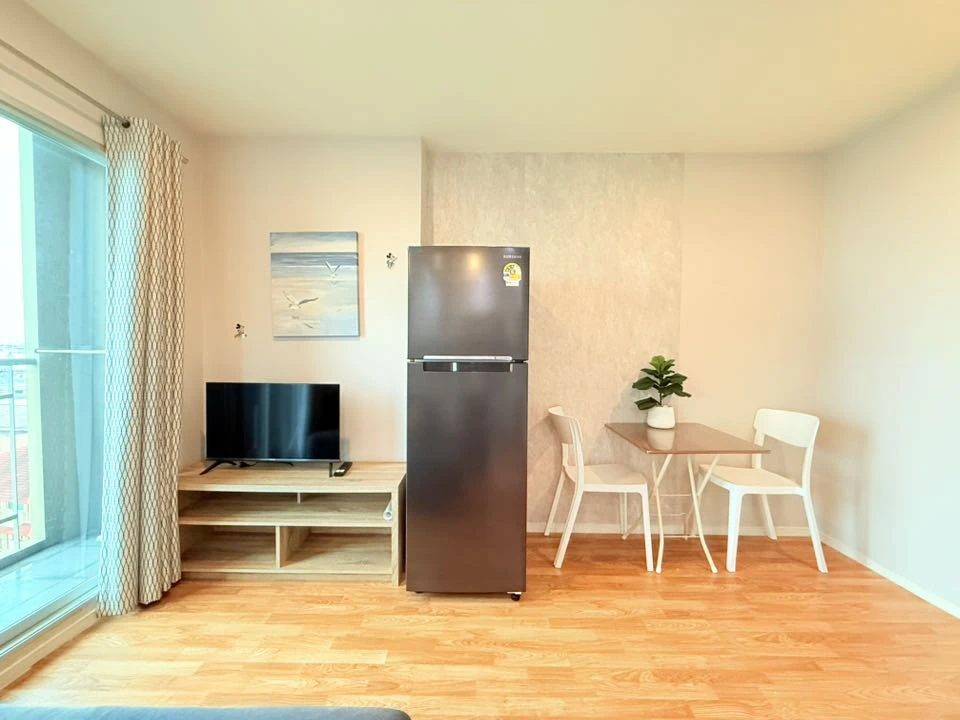 ให้เช่า Condo Lumpini Ville Suksawat - Rama 2 ห้องน่าอยู่ เฟอร์ณพ้อม หิ้วกระเป๋าใบเดียว เข้าอยู่ได้เลย รีบจองเลยก่อนพลาด