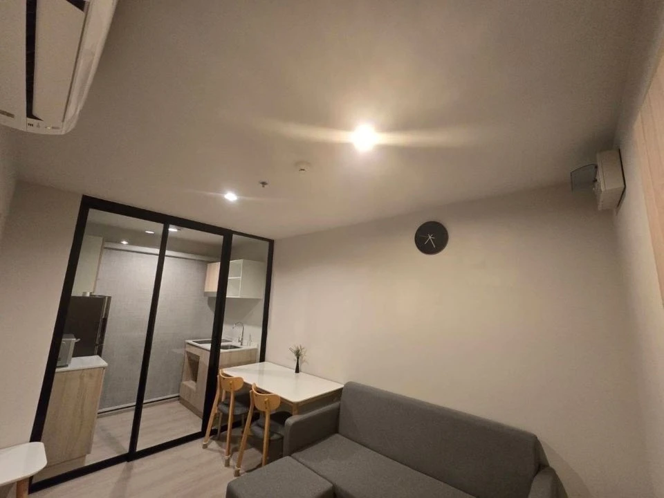 ให้เช่า Condo Nue Noble Ngamwongwan ห้องพร้อมอยู่ หิ้วกระเป๋าใบเดียวมาได้เลย+++