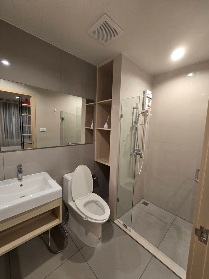 ให้เช่า Condo Nue Noble Ngamwongwan ห้องพร้อมอยู่ หิ้วกระเป๋าใบเดียวมาได้เลย+++