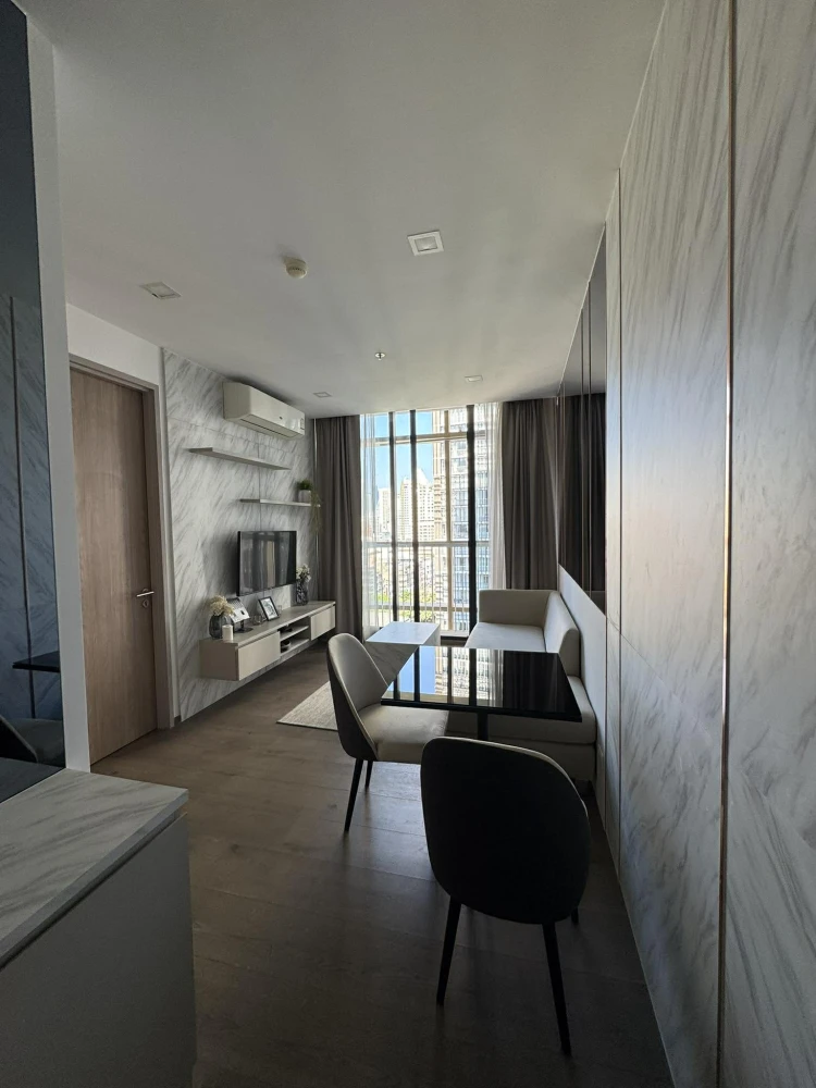 ให้เช่า Condo Park 24 Origin Phrom Phong ห้องชั้นสูง กว้างขวางอยู่สบาย ลมดี จองเลย