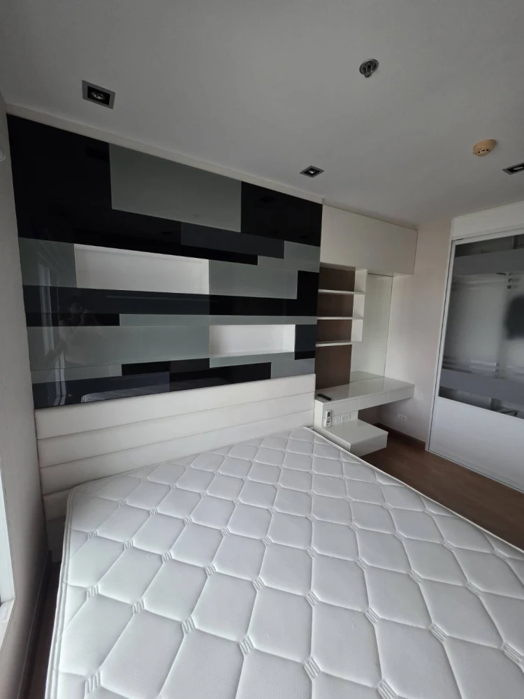ให้เช่า Condo Parkland Grand ตากสิน-ท่าพระ ห้องพร้อมอยู่ เฟอร์พร้อม หิ้วกระเป๋าใบเดียวมาได้เลย+++