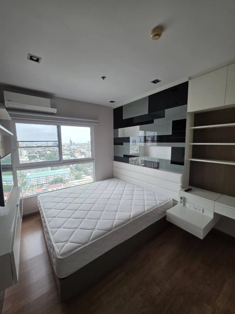 ให้เช่า Condo Parkland Grand ตากสิน-ท่าพระ ห้องพร้อมอยู่ เฟอร์พร้อม หิ้วกระเป๋าใบเดียวมาได้เลย+++