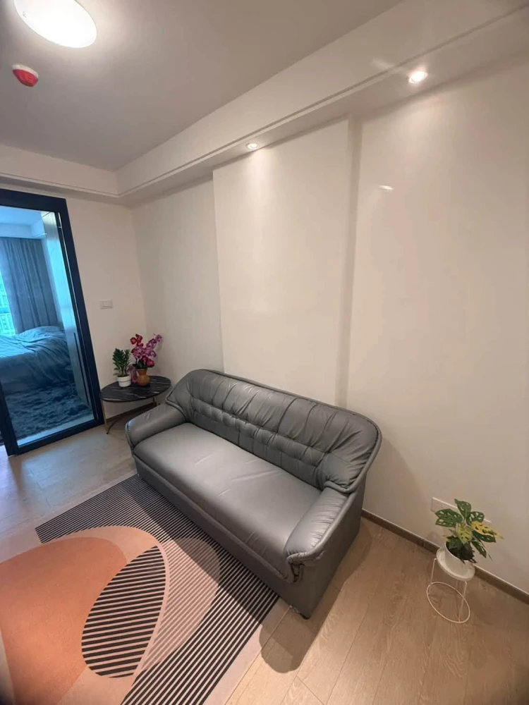 ให้เช่า Condo Regal Srinakarin 40 ห้องกั้นแยกชัดเจน มาพร้อมสิ่อำนวยความสะดวกครบ ราคาดี รีบย้ายด่วน