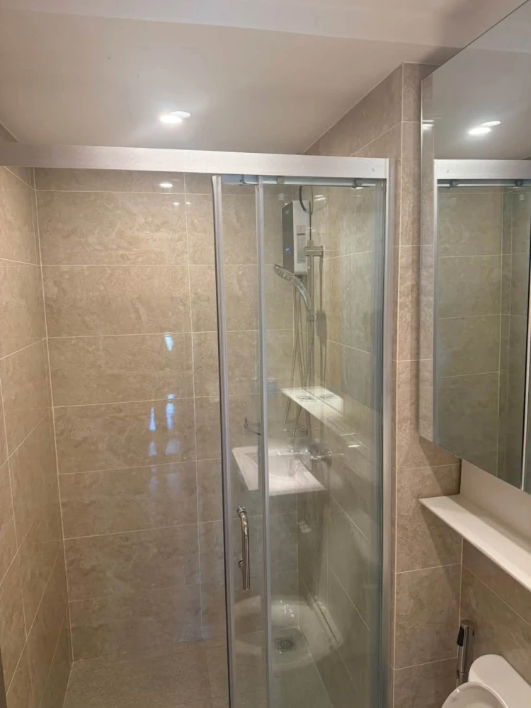 ให้เช่า Condo Regal Srinakarin 40 ห้องกั้นแยกชัดเจน มาพร้อมสิ่อำนวยความสะดวกครบ ราคาดี รีบย้ายด่วน