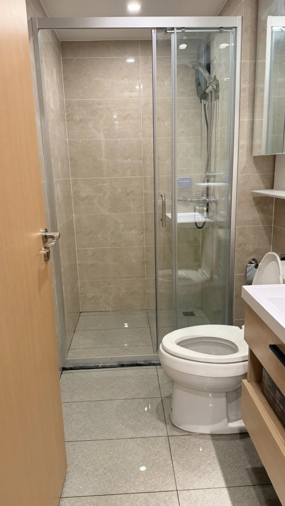 ให้เช่า Condo Regal Srinakarin 40 ห้องน่าอยู่ เฟอร์พร้อม + เครื่องใช้ไฟฟ้า ครบ จองเลยก่อนพลาด+++