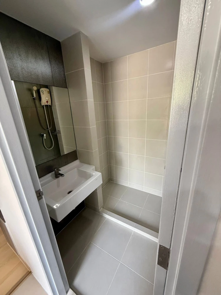 ให้เช่า Condo The Grass Pattaya ห้องพร้อมอยู่ เฟอร์พร้อม รีบจองเลย