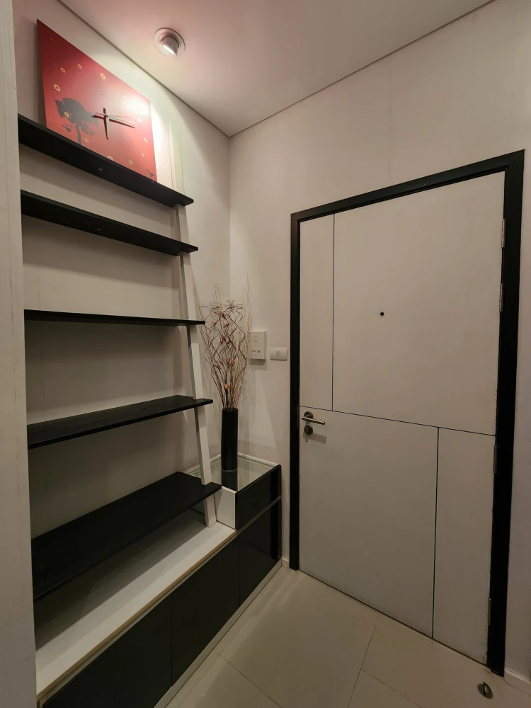 ให้เช่า condo Villa Sathorn ชั้นสูง วิวแม่น้ำ ห้องตกแต่งสวยครบน่าอยู่มาก สนใจรีบจองเลย ห้ามพลาดน้า
