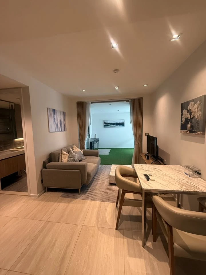 ให้เช่า Craft Ploenchit ห้องกว้างแบบ 1 bed plus พร้อมตกแต่งครบครัน ไม่จองคือพลาดสุดๆ