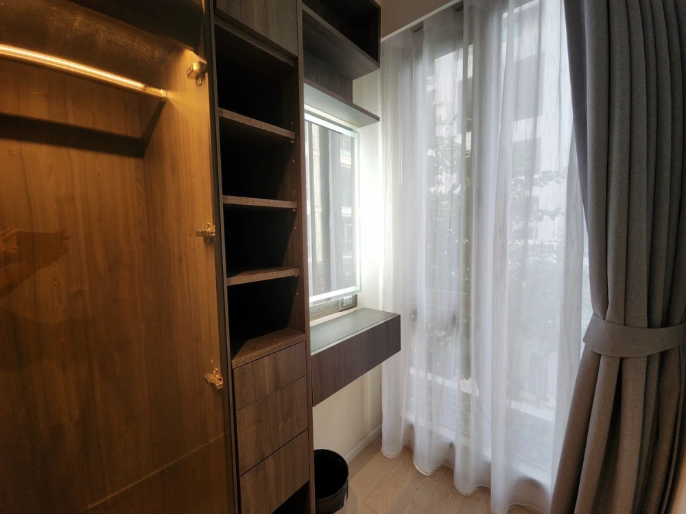 ให้เช่า Craft Ploenchit 2 ห้องนอน มาพร้อมการตกแต่งที่ครบครัน จองเลย ด่วนๆ