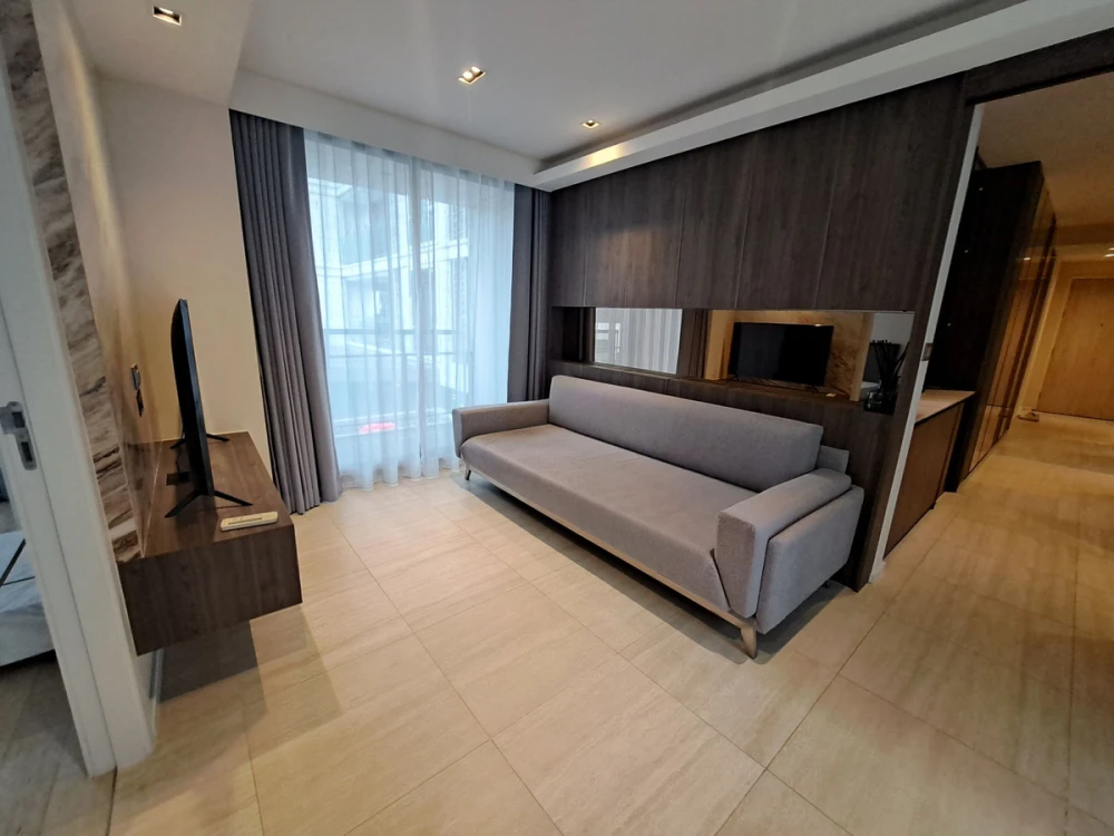 ให้เช่า Craft Ploenchit 2 ห้องนอน มาพร้อมการตกแต่งที่ครบครัน จองเลย ด่วนๆ