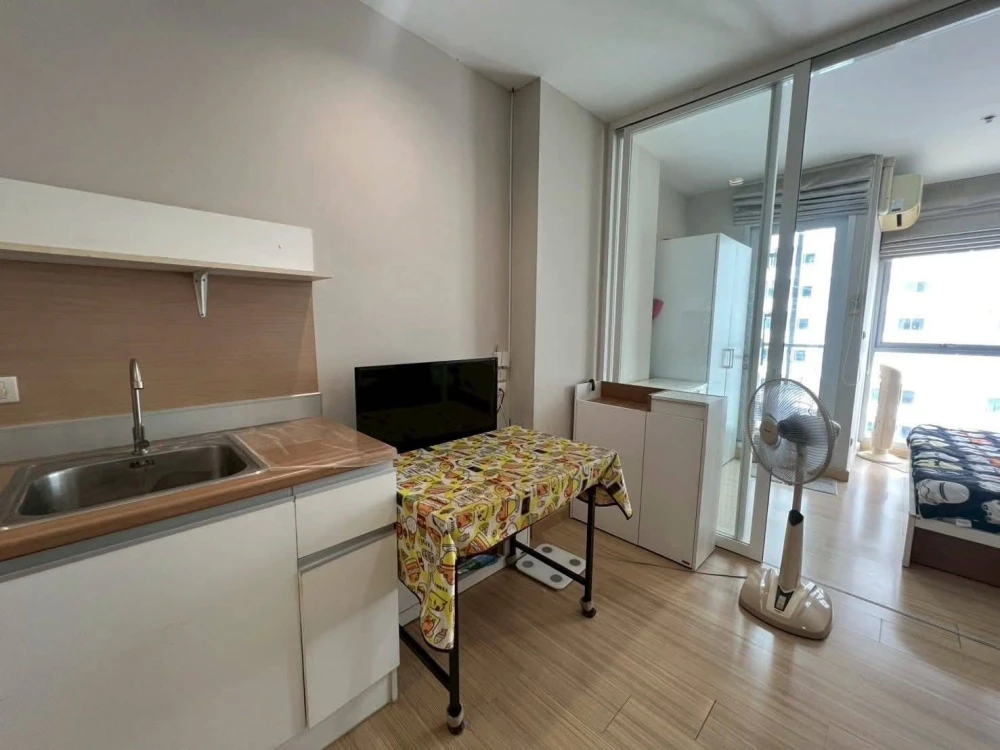 ให้เช่า CU Terrace ห้องน่าอยู่ ชั้น 17 ทำเลดี มาพร้อมเฟอร์นิเจอร์และสิ่งอำนวยความสะดวกครบครัน รีบจองเลย
