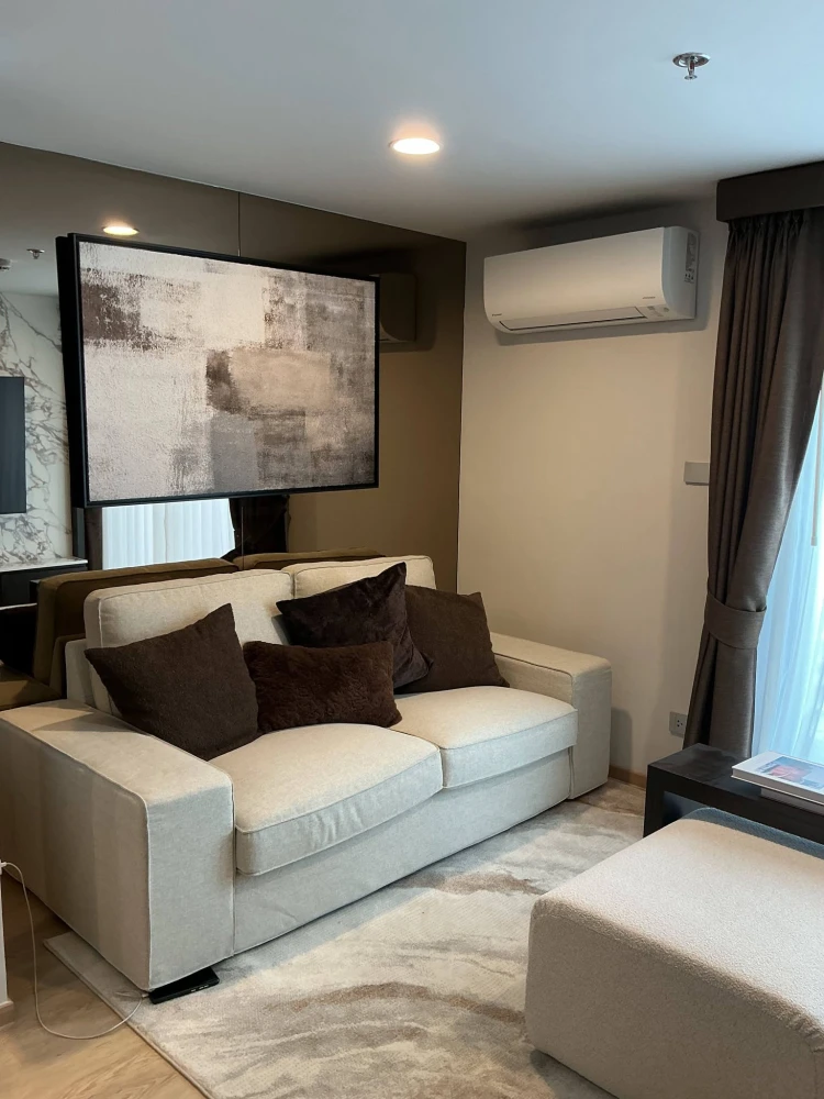 ให้เช่า CULTURE CHULA  ห้องสวยสไตล์ Modern Luxury เหมาะสำหรับคนทำงาน ผู้บริหาร คู่รัก หรือผู้ที่ต้องการพื้นที่อยู่อาศัยที่มีสไตล์และเป็นส่วนตัว