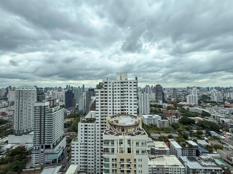 ให้เช่า Culture Thonglor 1 ห้องนอน แต่งสวยคุมโทน เฟอร์นิเจอร์ครบครัน จองเลย