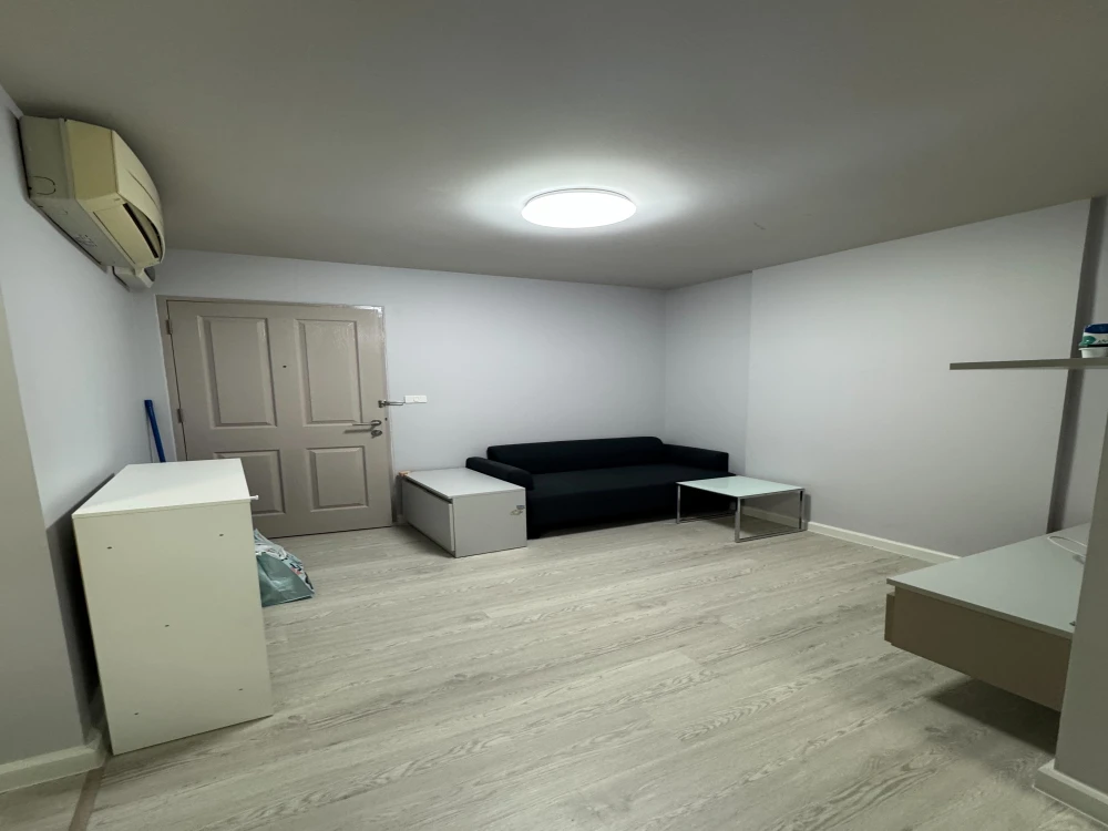 ให้เช่า D Condo รามคำแหง พร้อมเข้าอยู่ ชั้น 3 วิว สระว่ายน้ำ ห้องรับแดดยามเช้า มีเครื่องซักผ้าในตัว