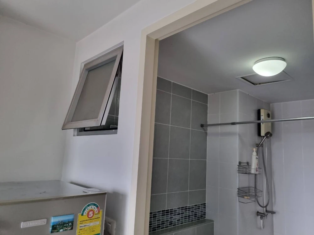 ให้เช่า D Condo อ่อนนุช–พระราม 9 ห้องน่าอยู่ เฟอร์ เครื่องใช้ไฟฟ้าครบ มาแต่ตัวเข้าอยู่ได้เลย อย่ารอช้า